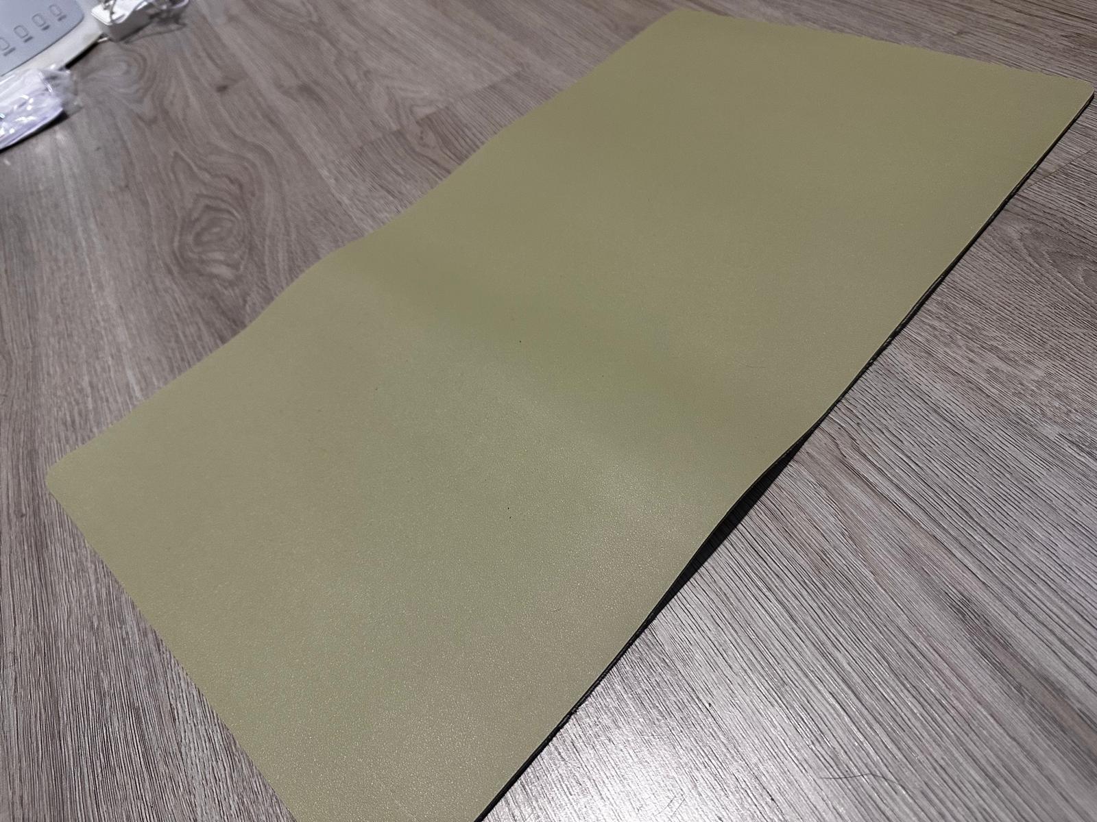 Tapete/Alfombra Extendido para Escritorio y Teclado (Desk Mat) - Verde Oliva Claro
