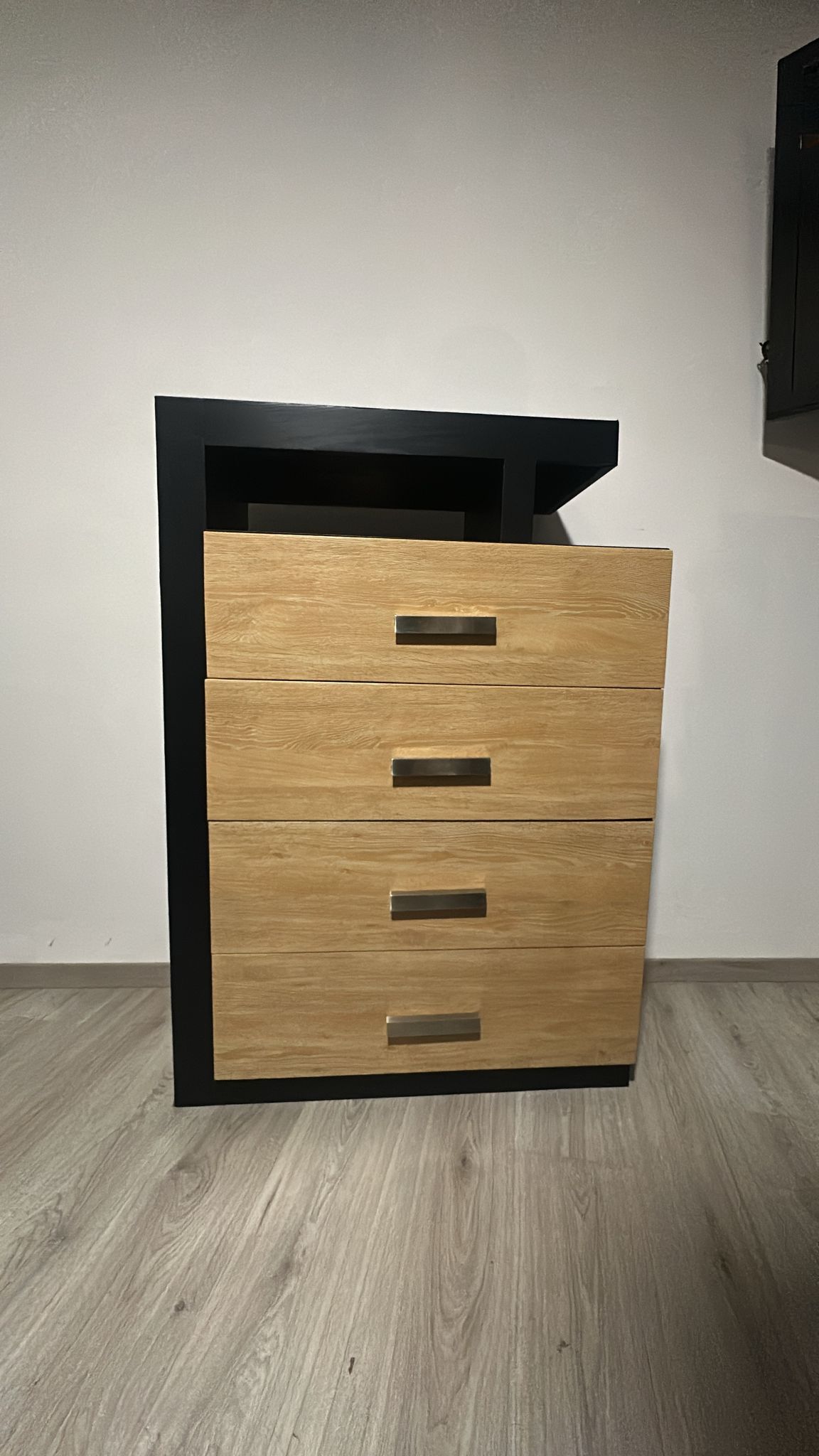 Juego Completo de Muebles para Recámara (5 Pzas) - Negro/Madera y chocolate